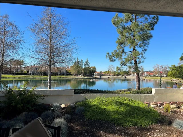 49 Brisa Del Lago, Rancho Santa Margarita, California 92688