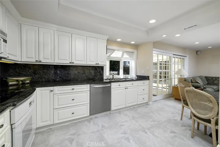 18621 Santa Ramona Street, Fountain Valley, California 92708