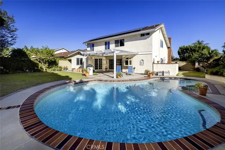 18621 Santa Ramona Street, Fountain Valley, California 92708