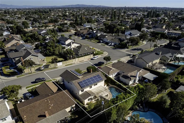 18621 Santa Ramona Street, Fountain Valley, California 92708