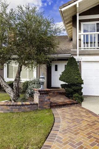 18621 Santa Ramona Street, Fountain Valley, California 92708