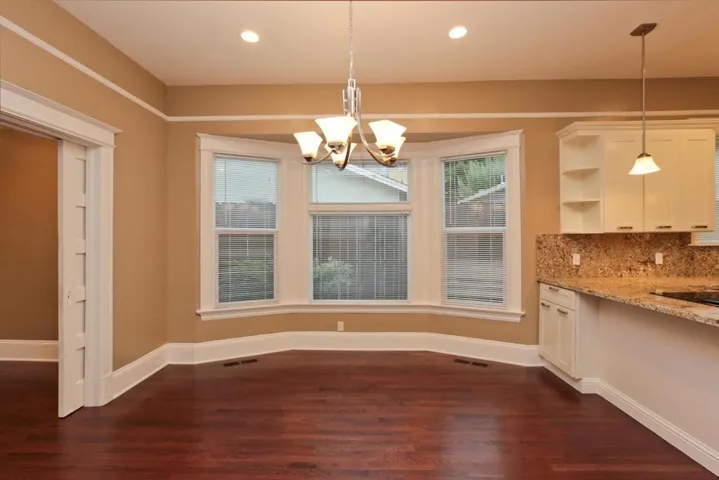 1069 Jackson Street, Mountain View, California 94043