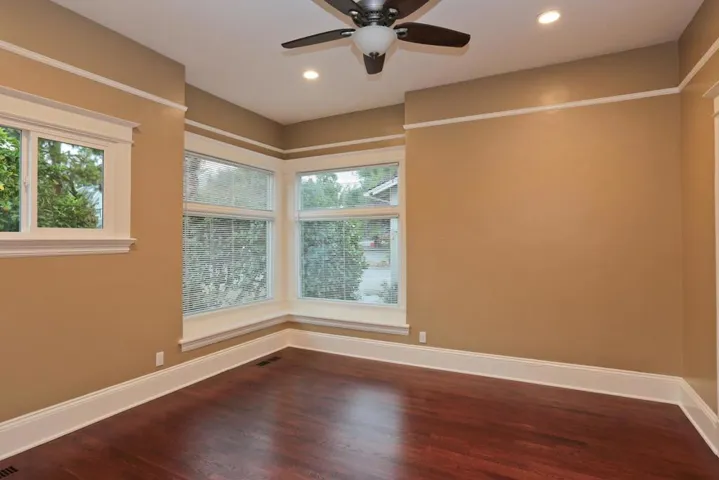 1069 Jackson Street, Mountain View, California 94043