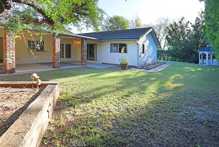 11861 Colony Drive, North Tustin, California 92705