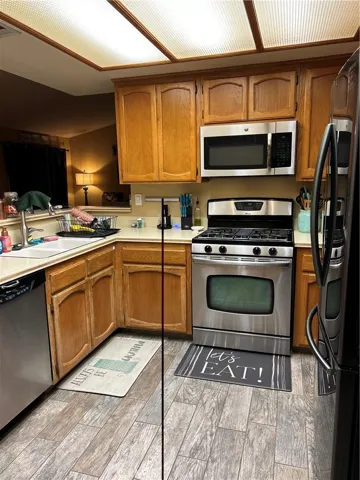 19057 Cuyamaca Place, Apple Valley, California 92308