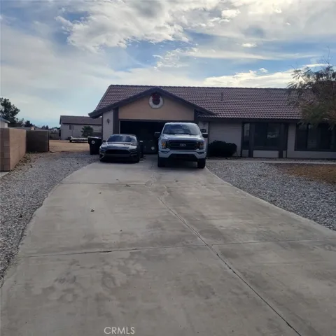19057 Cuyamaca Place, Apple Valley, California 92308