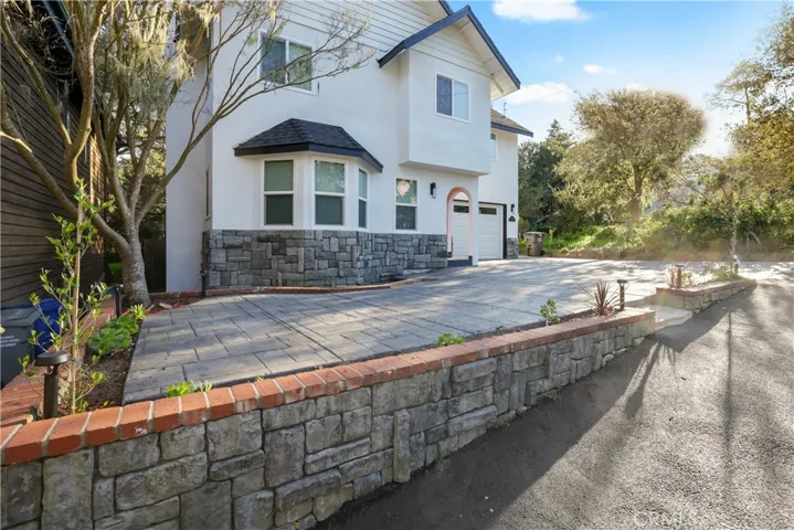 2853 Wallace Place, Cambria, California 93428