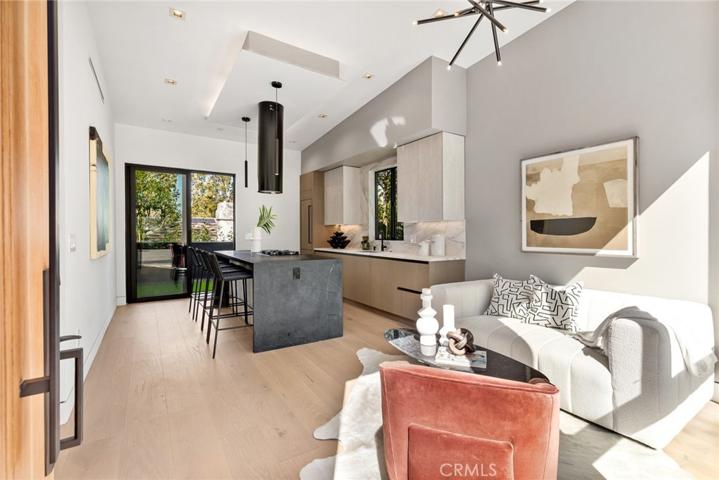 4970 Brewster Drive, Tarzana, California 91356