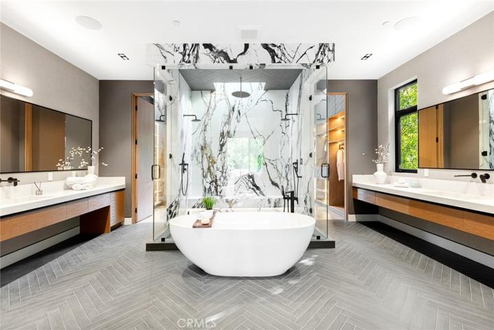 4970 Brewster Drive, Tarzana, California 91356