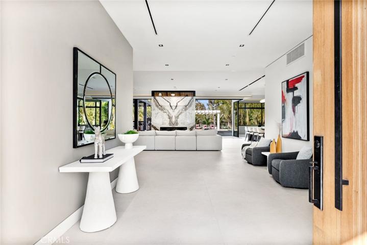 4970 Brewster Drive, Tarzana, California 91356