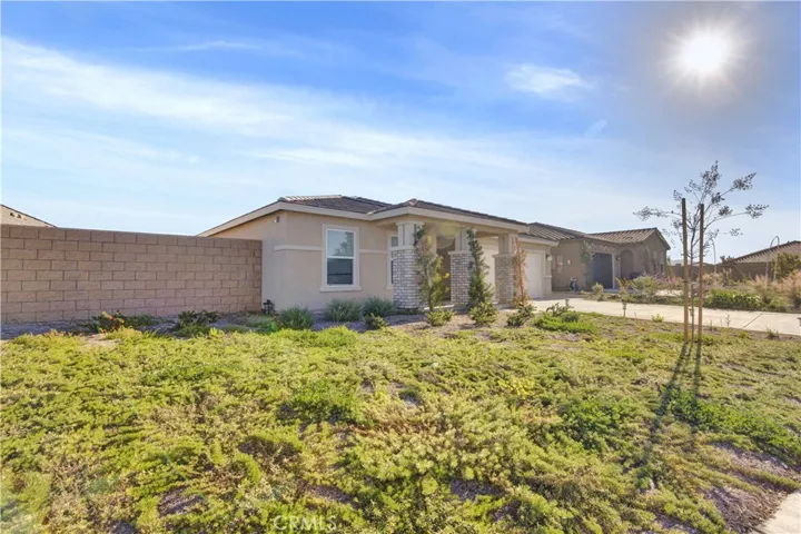 29086 Golden Sunset Circle, Winchester, California 92596