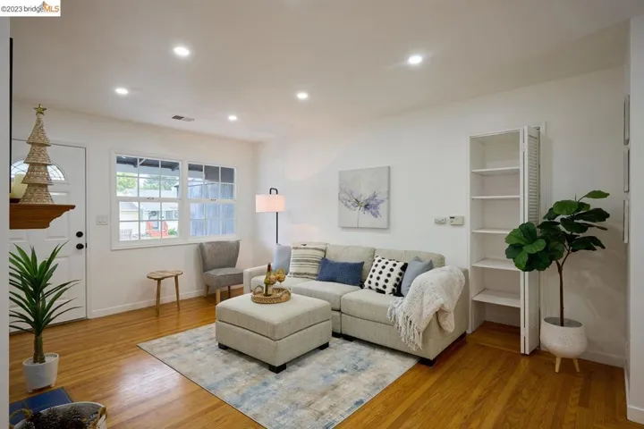5437 Solano Ave, Richmond, California 94805