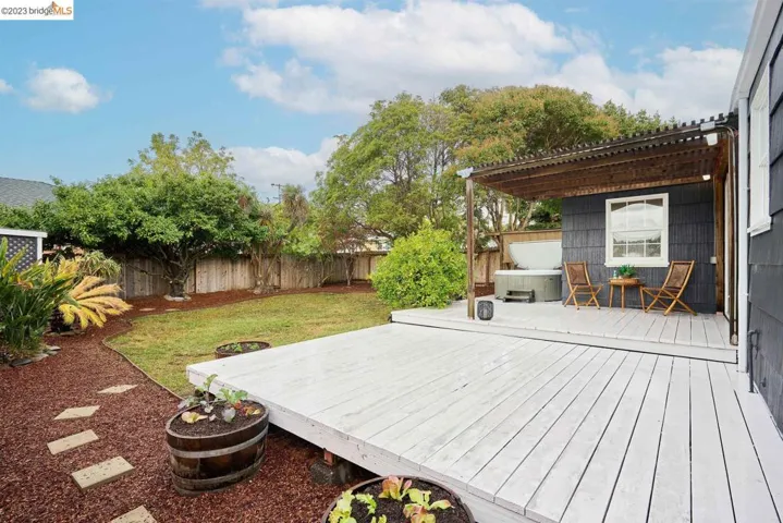 5437 Solano Ave, Richmond, California 94805