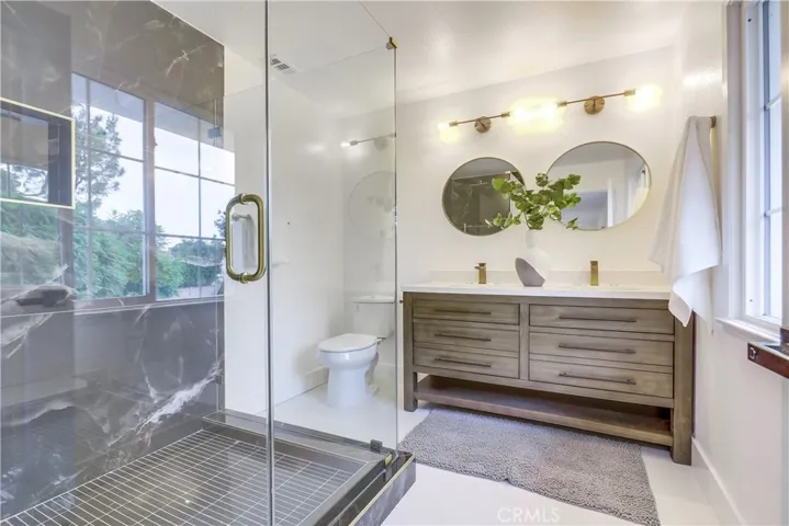 18482 Taft Avenue, Villa Park, California 92861