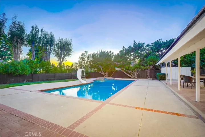 18482 Taft Avenue, Villa Park, California 92861