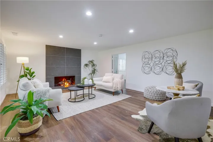 18482 Taft Avenue, Villa Park, California 92861