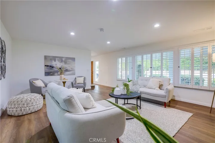 18482 Taft Avenue, Villa Park, California 92861