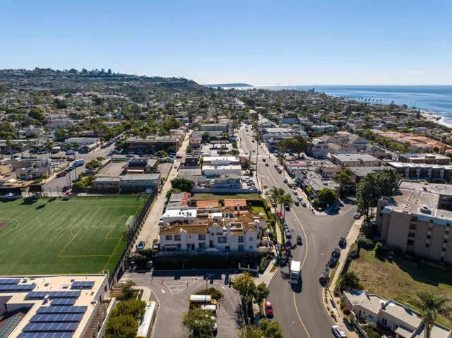 7553 La Jolla Boulevard, La Jolla, California 92037