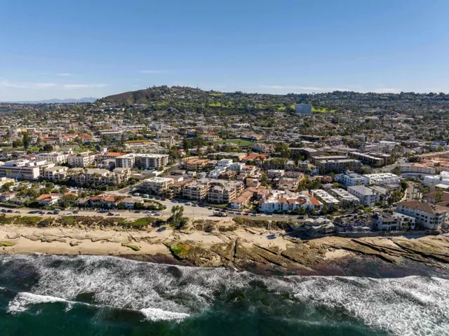 7553 La Jolla Boulevard, La Jolla, California 92037