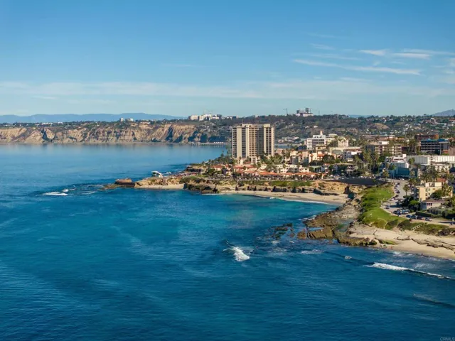 7553 La Jolla Boulevard, La Jolla, California 92037