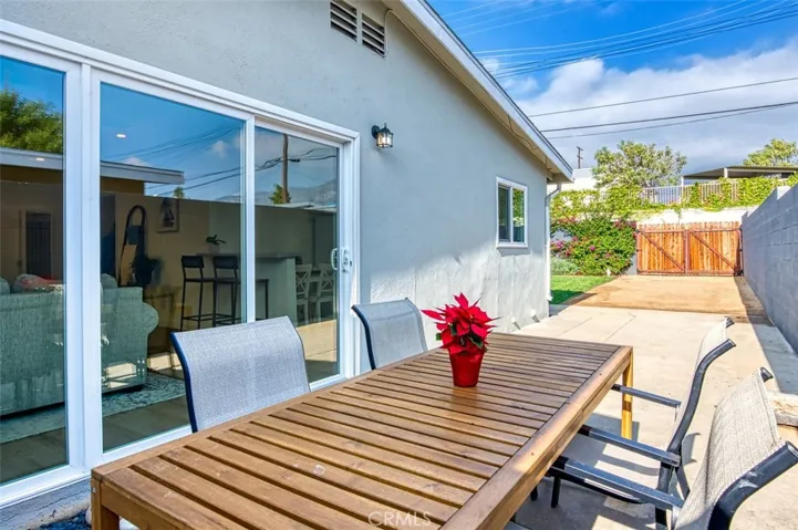 1127 Maynard Drive, Duarte, California 91010