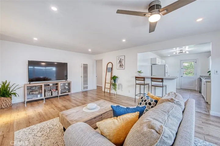 1127 Maynard Drive, Duarte, California 91010