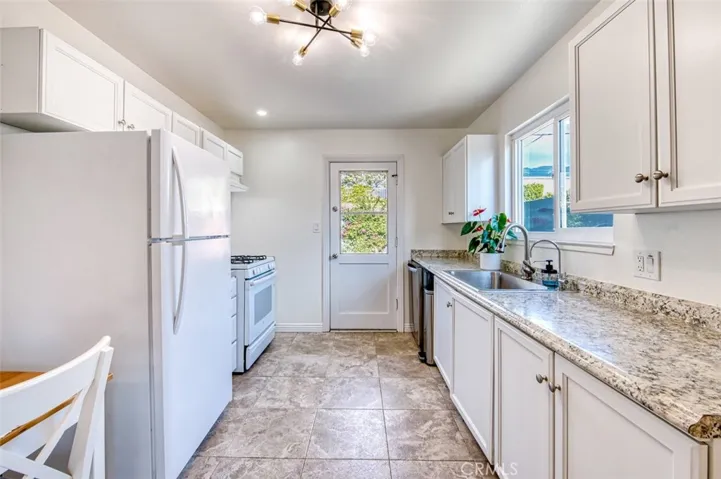 1127 Maynard Drive, Duarte, California 91010