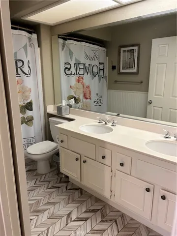 Main Bath