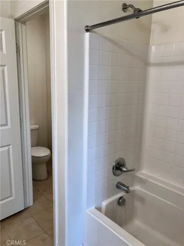 Master Bedroom Bathroom