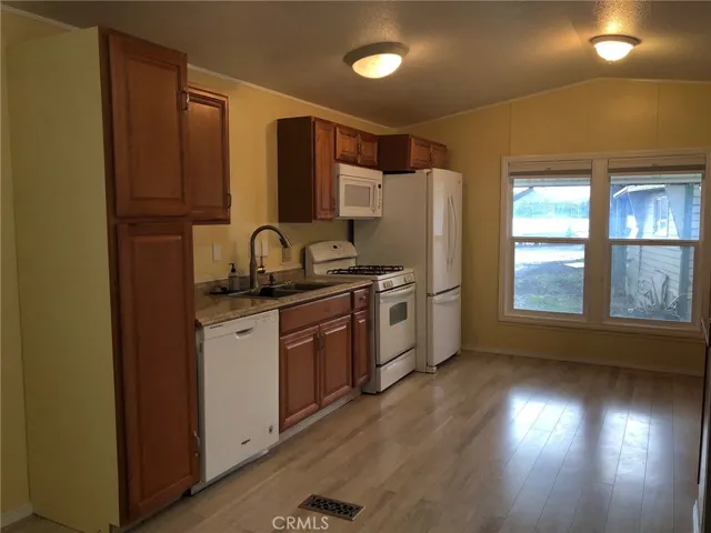 12840 Island Drive Unit 45, Clearlake Oaks, California 95423