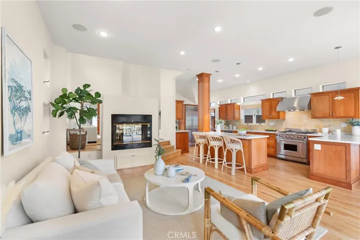 329 5th Street, Manhattan Beach, California 90266