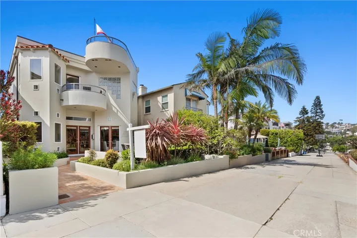 329 5th Street, Manhattan Beach, California 90266