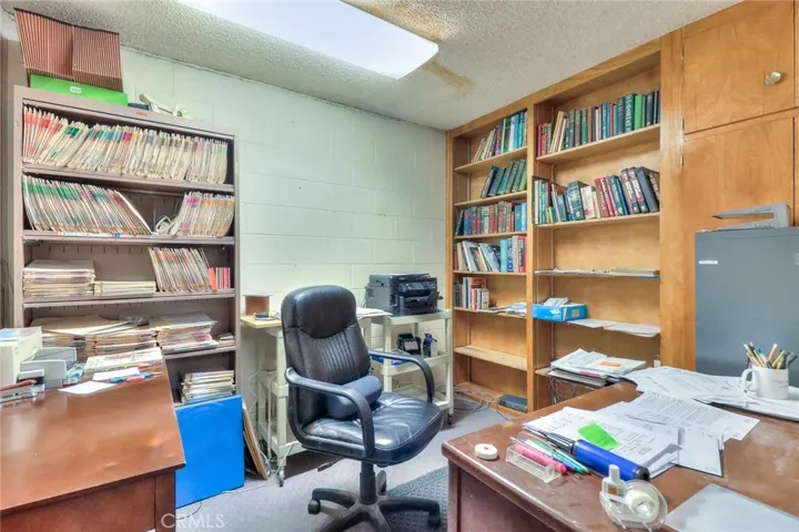705 W Foothill Boulevard, Glendora, California 91741
