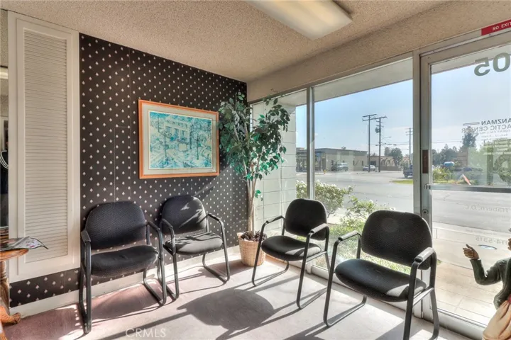 705 W Foothill Boulevard, Glendora, California 91741