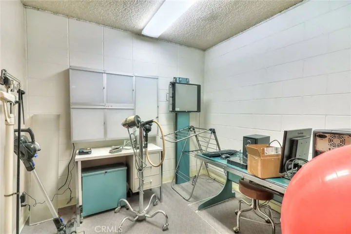 705 W Foothill Boulevard, Glendora, California 91741