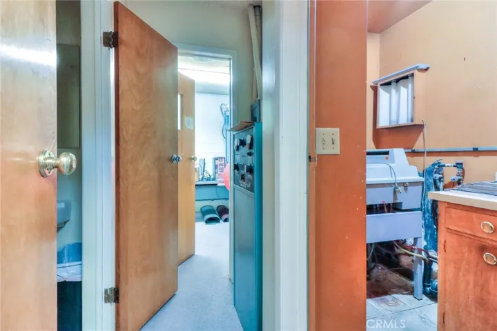705 W Foothill Boulevard, Glendora, California 91741