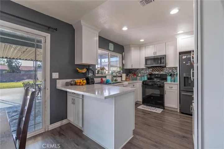 17451 Seville Court, Fontana, California 92335