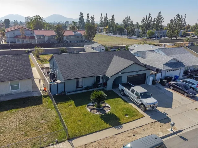 17451 Seville Court, Fontana, California 92335