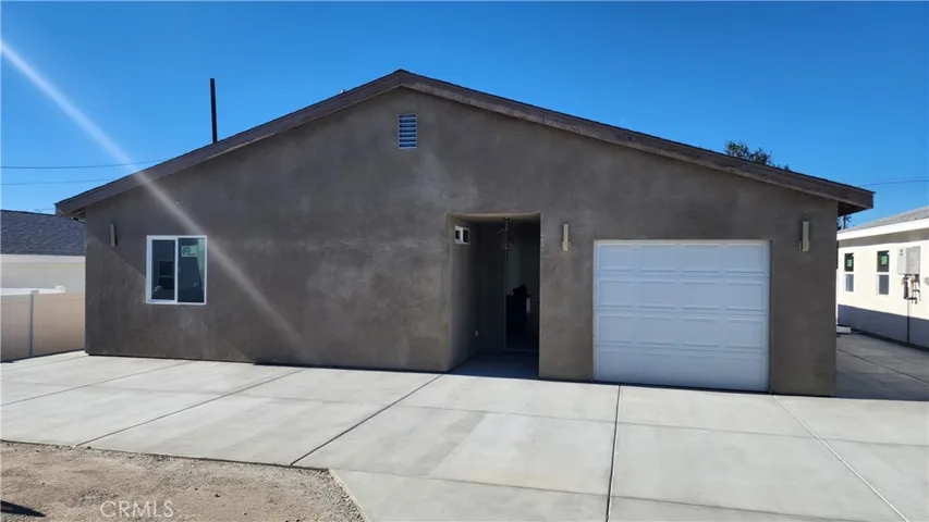 8258 Bennett Avenue, Fontana, California 92335