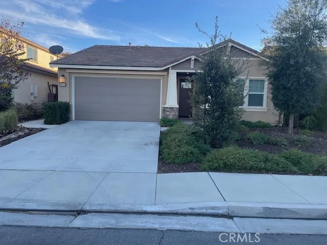 29633 Far Shore Drive, Menifee, California 92585