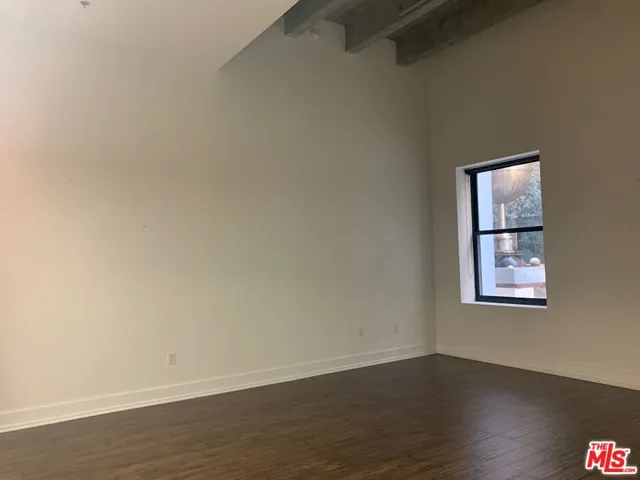 727 W 7th Street 420, Los Angeles, California 90017