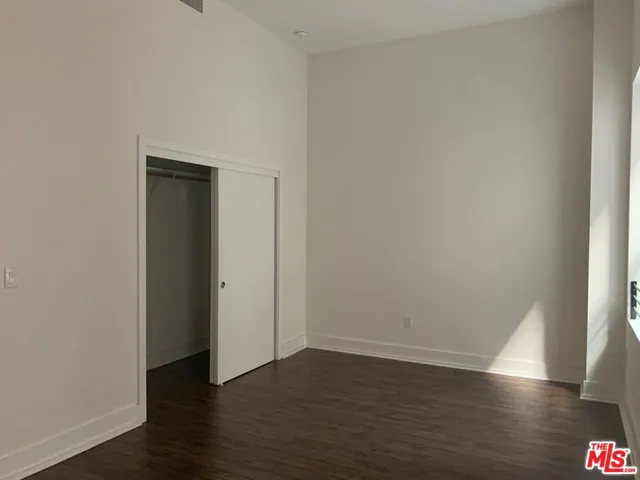 727 W 7th Street 420, Los Angeles, California 90017
