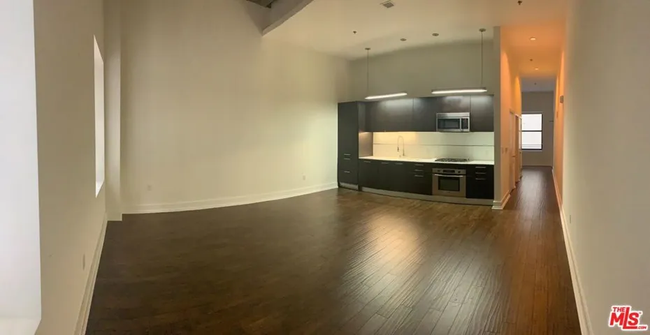 727 W 7th Street 420, Los Angeles, California 90017