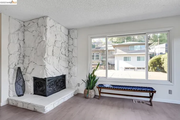 4510 Mattis Ct, Oakland, California 94619