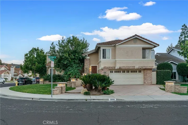 12692 Hillside Drive, Moorpark, California 93021