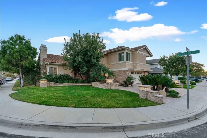 12692 Hillside Drive, Moorpark, California 93021