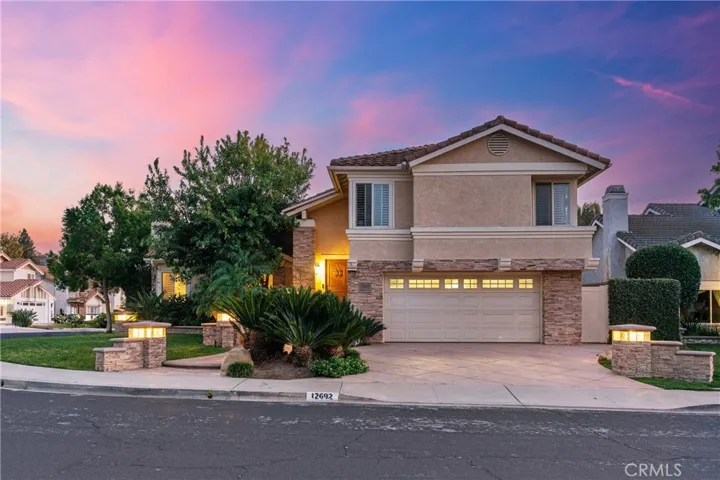12692 Hillside Drive, Moorpark, California 93021