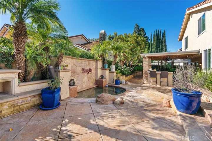 12692 Hillside Drive, Moorpark, California 93021