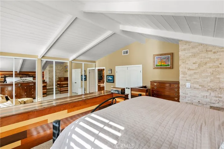 12692 Hillside Drive, Moorpark, California 93021