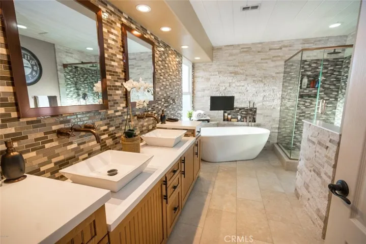 12692 Hillside Drive, Moorpark, California 93021
